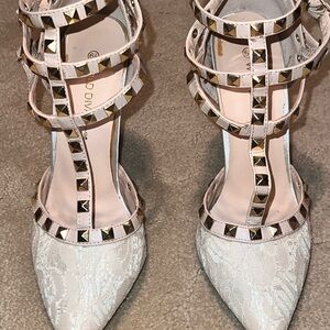 Studded T-Strap Women's Dress Pumps in Blush